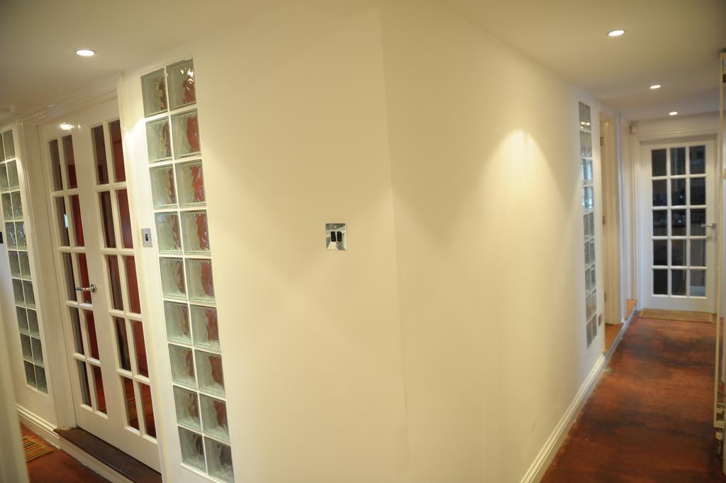 The Greyhound Cottage Chigwell Esterno foto