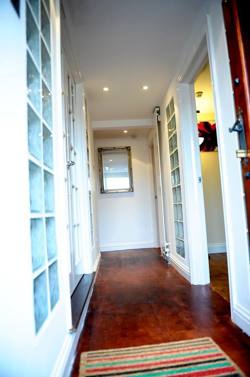 The Greyhound Cottage Chigwell Esterno foto