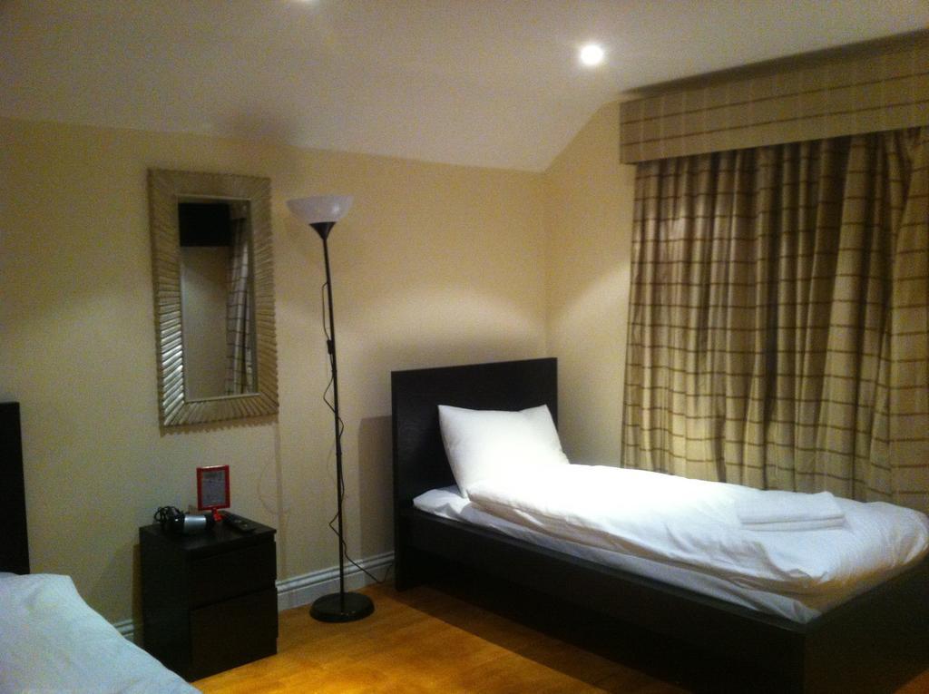 The Greyhound Cottage Chigwell Camera foto