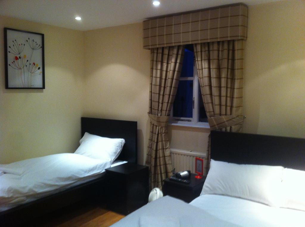 The Greyhound Cottage Chigwell Camera foto